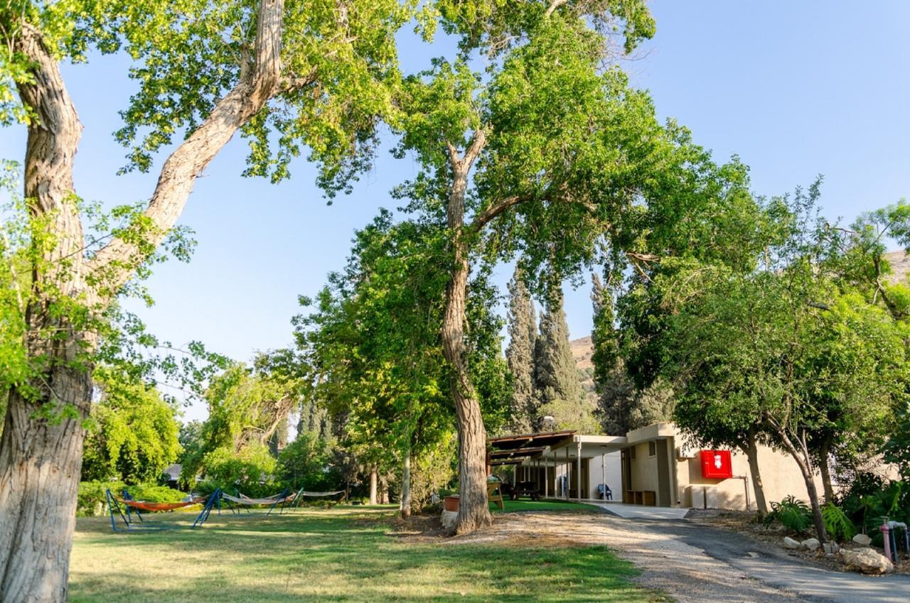 Bait Alfa Kibbutz Country Lodging Bet Alfa Eksteriør bilde