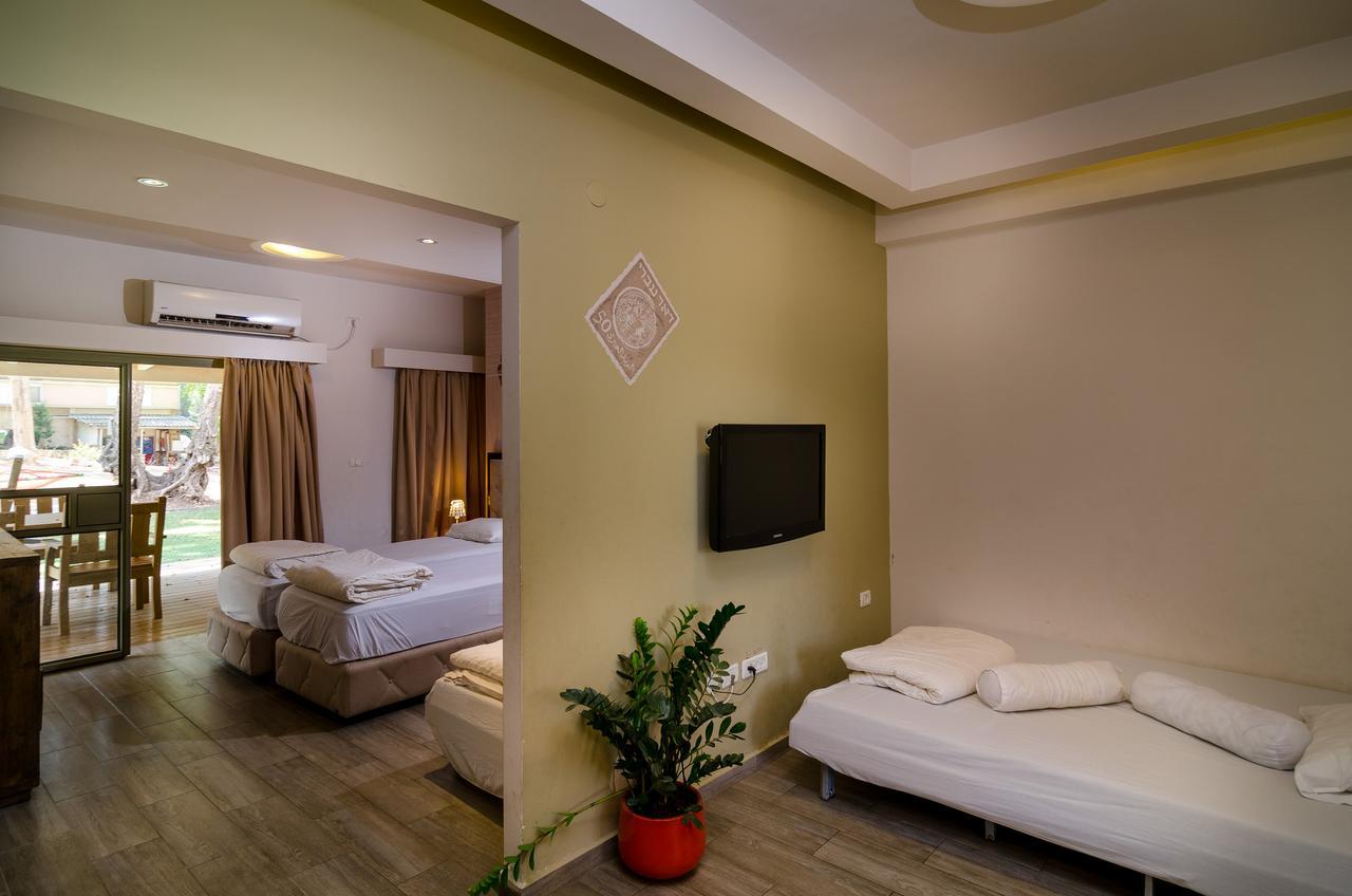 Bait Alfa Kibbutz Country Lodging Bet Alfa Eksteriør bilde